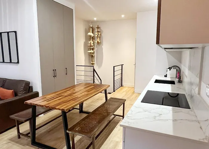 Апартаменты Le Boutonnier - Centre - Luxe - Terrasse - Clim Тулуза